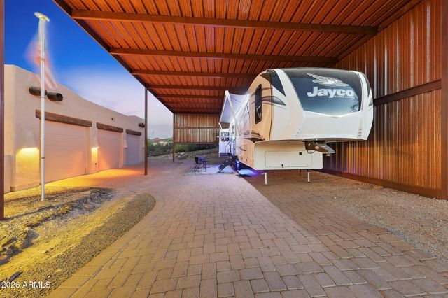 3211 W HORIZON Drive, Phoenix, AZ 85086