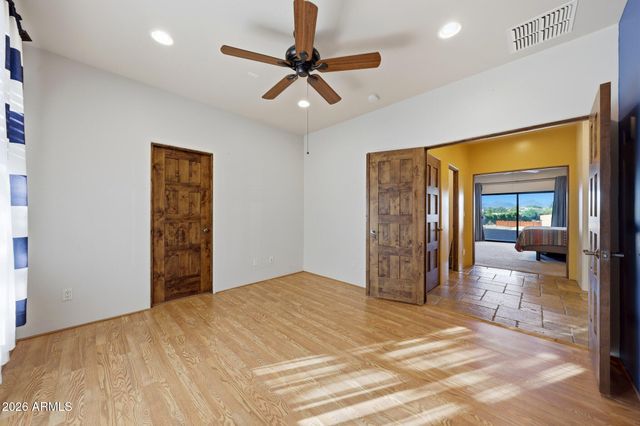3211 W HORIZON Drive, Phoenix, AZ 85086