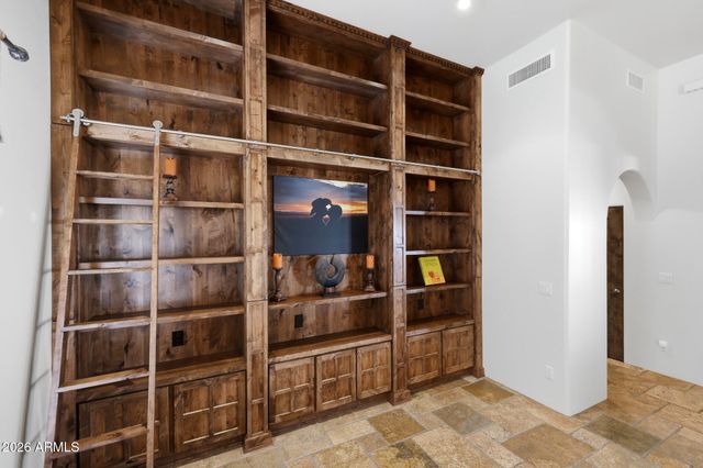 3211 W HORIZON Drive, Phoenix, AZ 85086