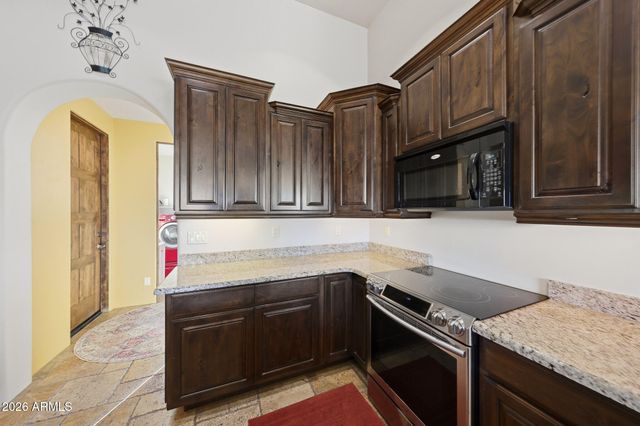 3211 W HORIZON Drive, Phoenix, AZ 85086