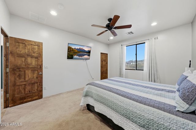 3211 W HORIZON Drive, Phoenix, AZ 85086