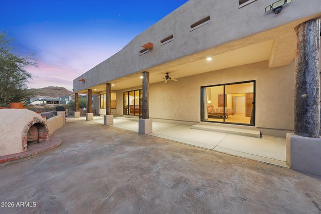 3211 W HORIZON Drive, Phoenix, AZ 85086