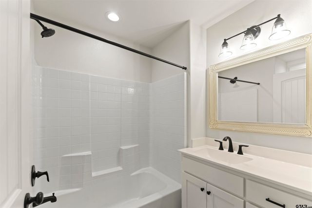 106 Hutto, Troup, TX 75789