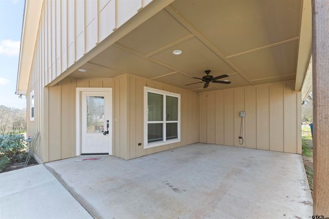 106 Hutto, Troup, TX 75789