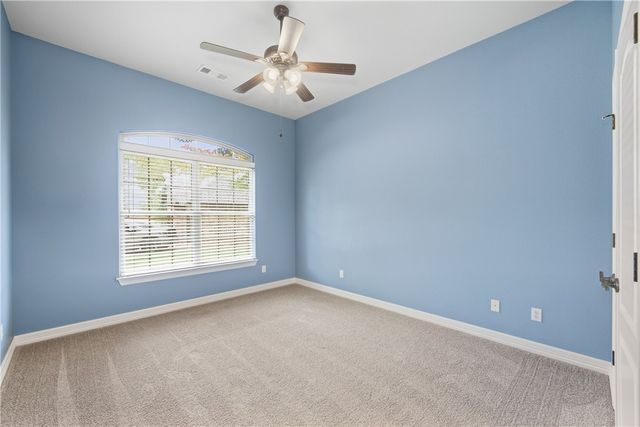4379 Carriage Crossing Lane, Springdale, AR 72762