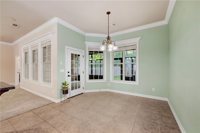 4379 Carriage Crossing Lane, Springdale, AR 72762