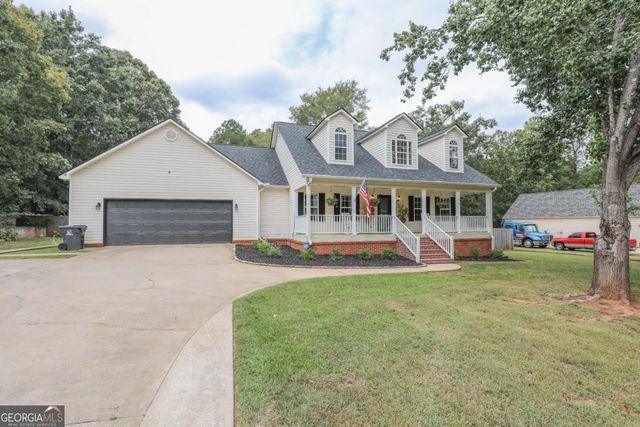 240 NW Southern Walk Drive, Milledgeville, GA 31061