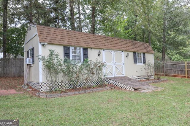 240 NW Southern Walk Drive, Milledgeville, GA 31061