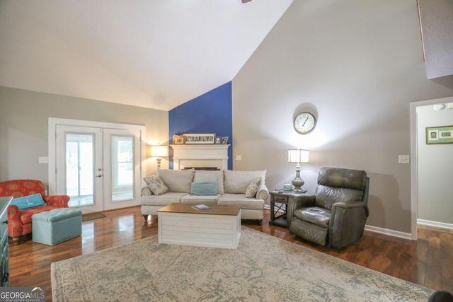240 NW Southern Walk Drive, Milledgeville, GA 31061