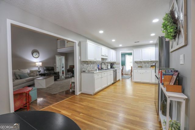 240 NW Southern Walk Drive, Milledgeville, GA 31061