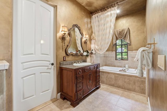 617 Lakecrest Dr, El Dorado Hills, CA 95762