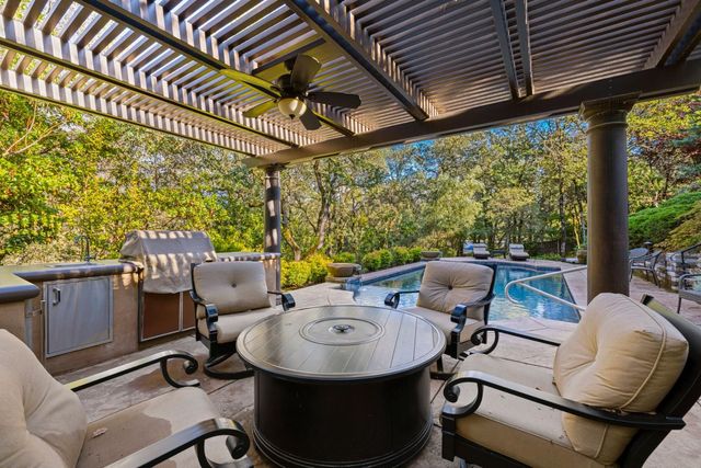 617 Lakecrest Dr, El Dorado Hills, CA 95762