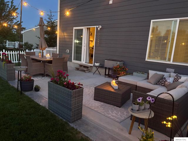 23210 Agee Circle, Waterloo, NE 68069