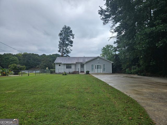 342 Lakeshore Drive, Stockbridge, GA 30281