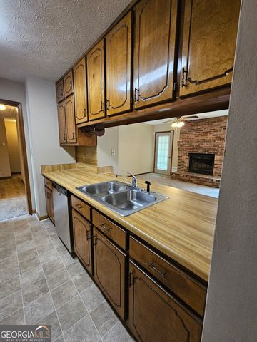 342 Lakeshore Drive, Stockbridge, GA 30281