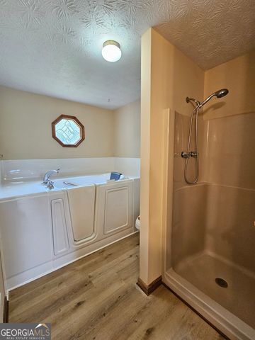 342 Lakeshore Drive, Stockbridge, GA 30281