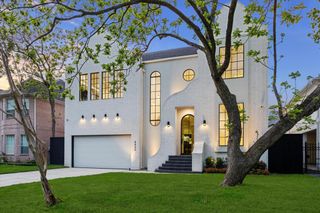 4530 Birch, Bellaire, TX 77401