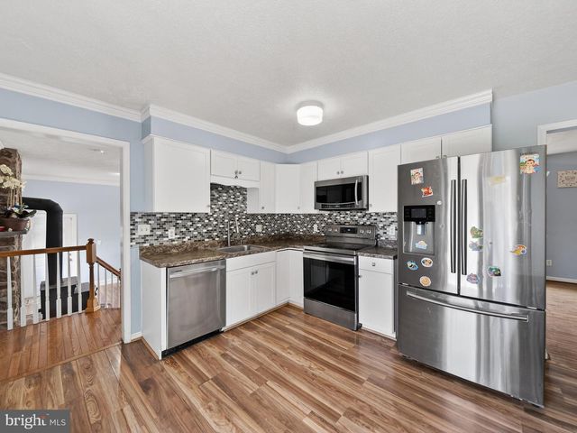 11223 BEALES BRANCH LN, Remington, VA 22734