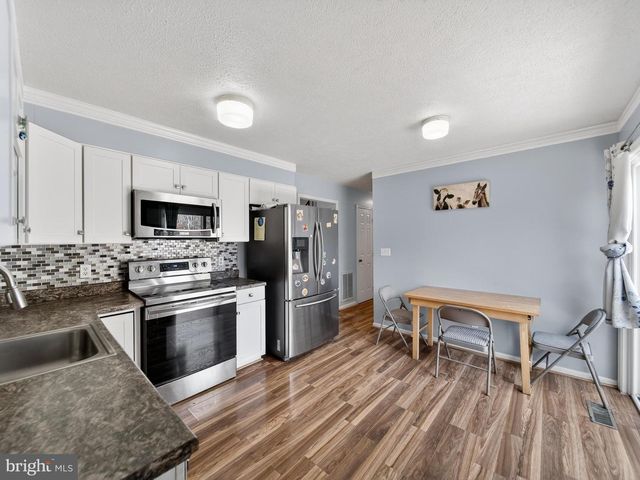 11223 BEALES BRANCH LN, Remington, VA 22734