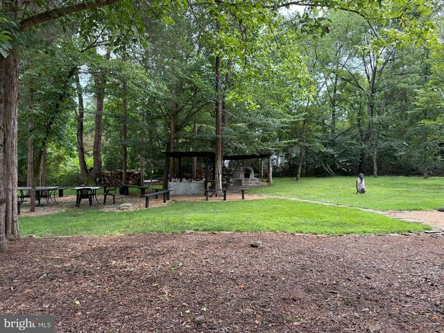 11223 BEALES BRANCH LN, Remington, VA 22734