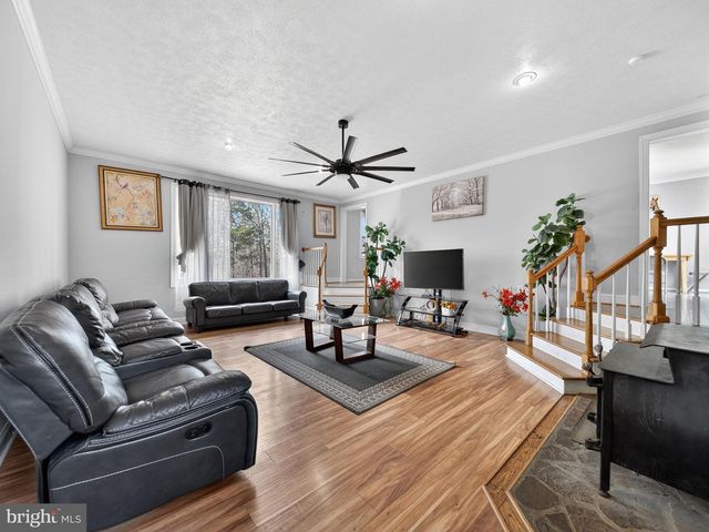 11223 BEALES BRANCH LN, Remington, VA 22734