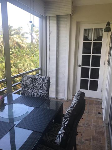 700 NE 14th Avenue NE 404, Hallandale Beach, FL 33009