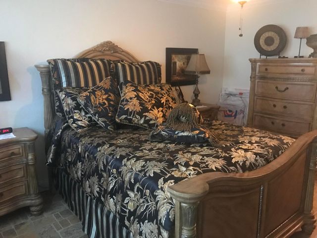 700 NE 14th Avenue NE 404, Hallandale Beach, FL 33009
