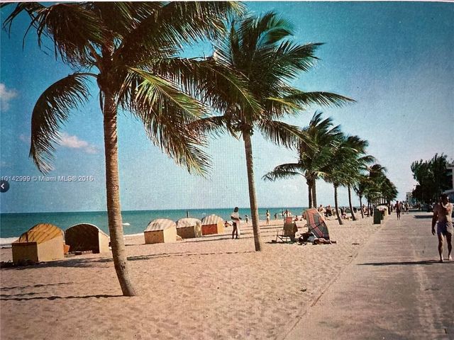 700 NE 14th Avenue NE 404, Hallandale Beach, FL 33009