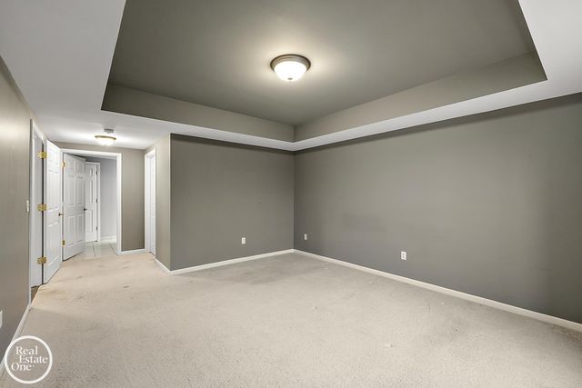 2118 Country Club Drive, St Clair Shores, MI 48082