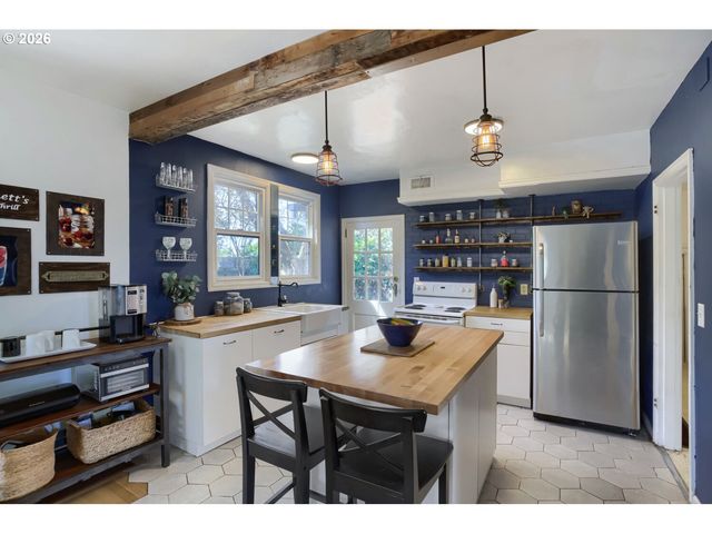 3525 Se 80TH Ave, Portland, OR 97206