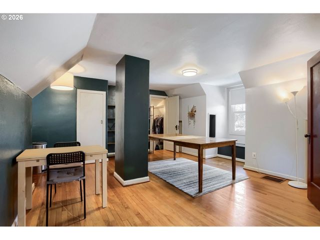 3525 Se 80TH Ave, Portland, OR 97206