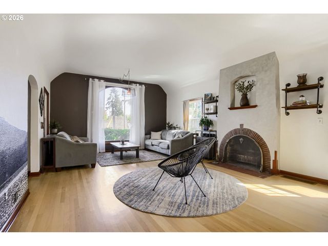 3525 Se 80TH Ave, Portland, OR 97206