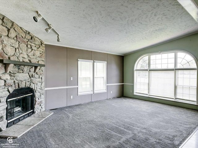 5901 Quain Rd Road, Emmett Twp, MI 48022