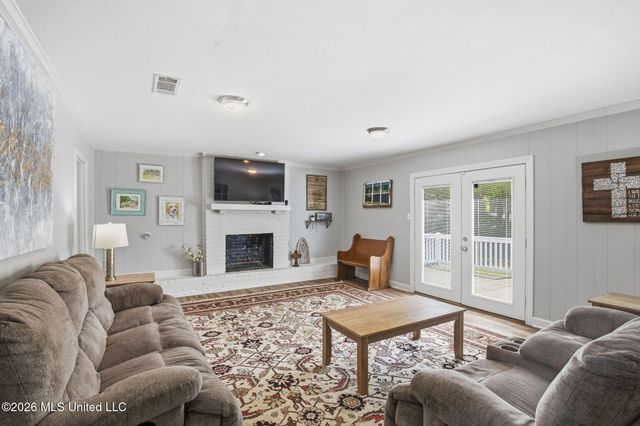 2317 E Northside Drive, Jackson, MS 39201