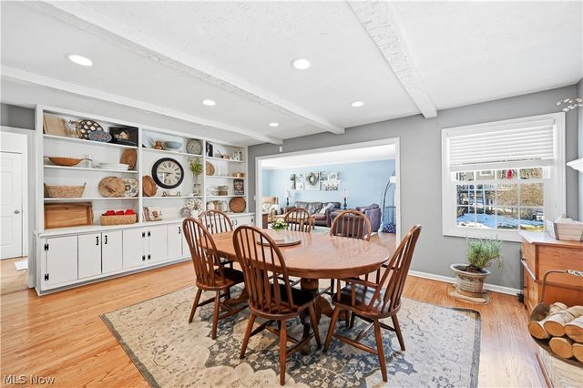 100 Southwyck Drive, Chagrin Falls, OH 44022