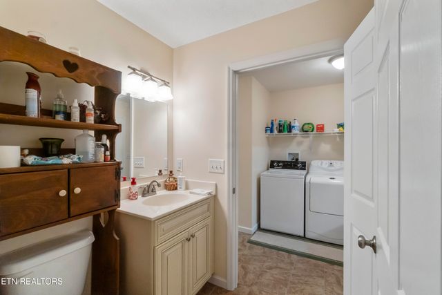 708 Hwy 107, Del Rio, TN 37727