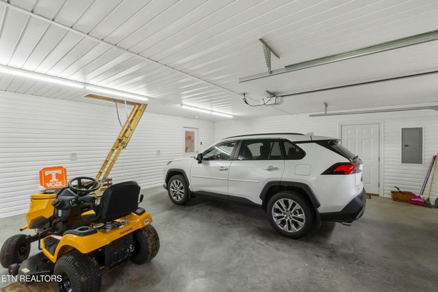 708 Hwy 107, Del Rio, TN 37727