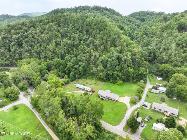 708 Hwy 107, Del Rio, TN 37727