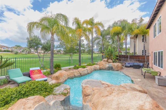 45810 Corte Carmello, Temecula, CA 92592