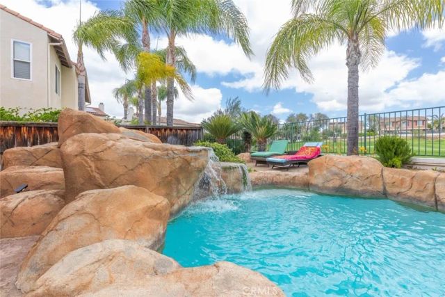 45810 Corte Carmello, Temecula, CA 92592