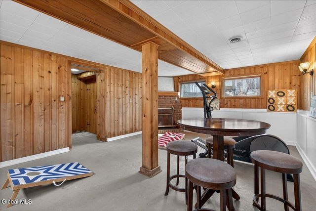 2460 Troy-Schenectady Road, Niskayuna, NY 12309