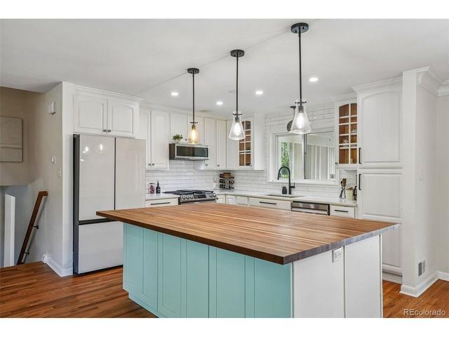 10470 Livingston Dr, Northglenn, CO 80234