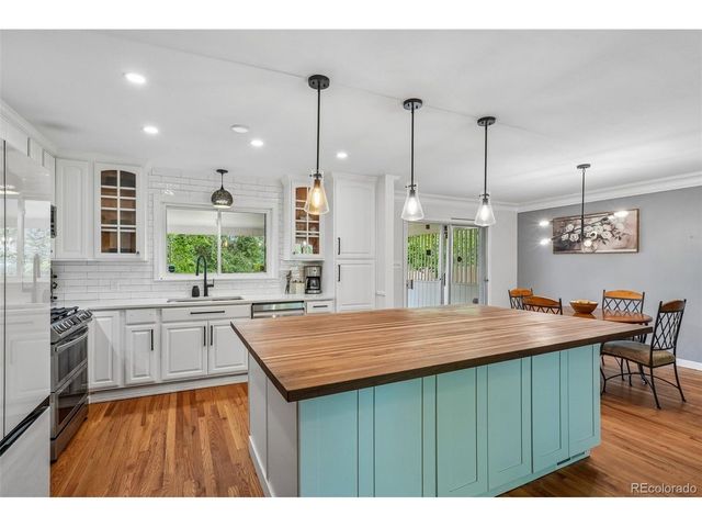 10470 Livingston Dr, Northglenn, CO 80234