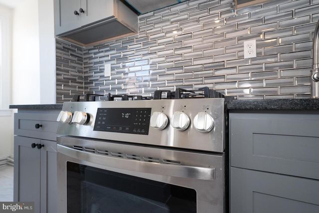 501 MILLBANK RD, Upper Darby, PA 19082