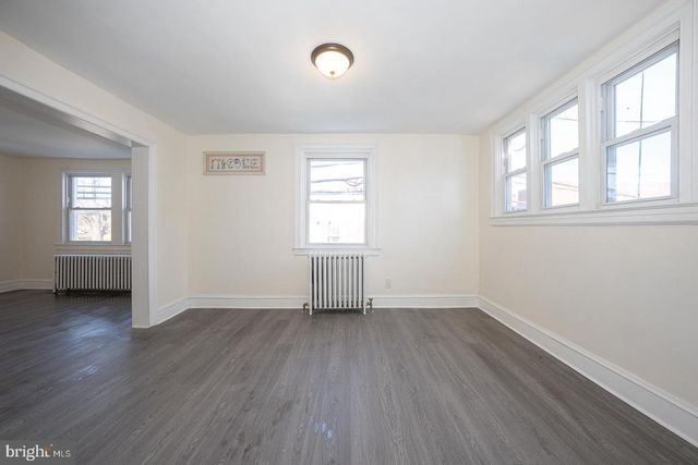 501 MILLBANK RD, Upper Darby, PA 19082