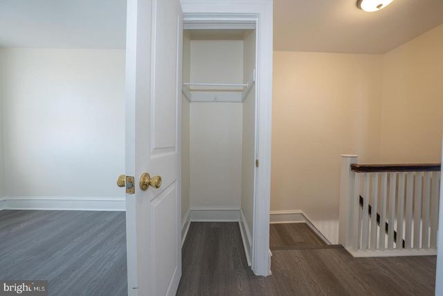 501 MILLBANK RD, Upper Darby, PA 19082
