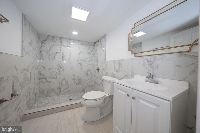 501 MILLBANK RD, Upper Darby, PA 19082