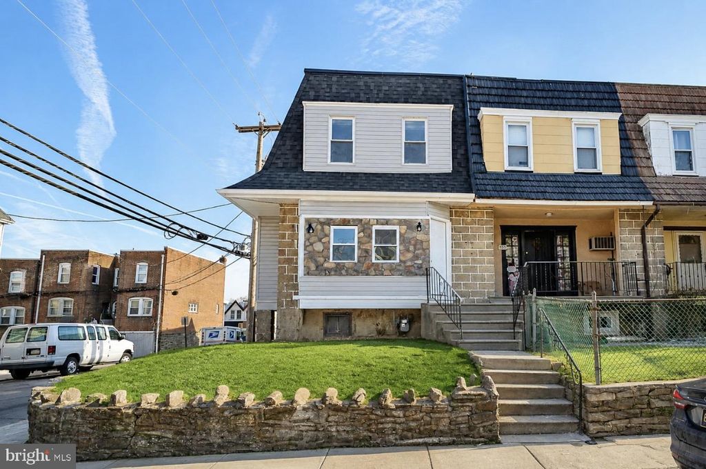 501 MILLBANK RD, Upper Darby, PA 19082