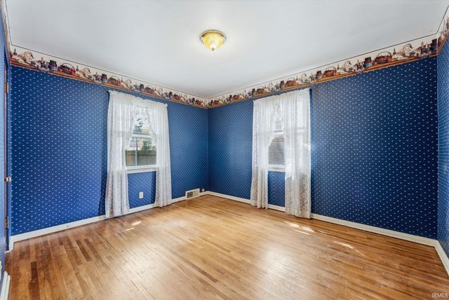 1242 Somerset Lane, Fort Wayne, IN 46805