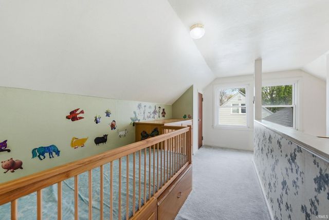 1242 Somerset Lane, Fort Wayne, IN 46805